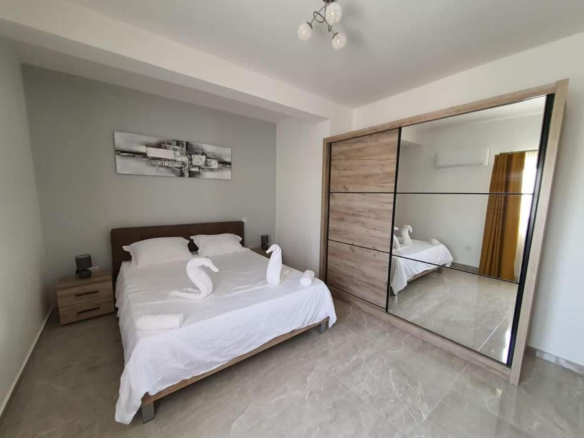 Pretty 2 Bedroom Apartment With Shared Pool St. Paul's Bay Exterior foto