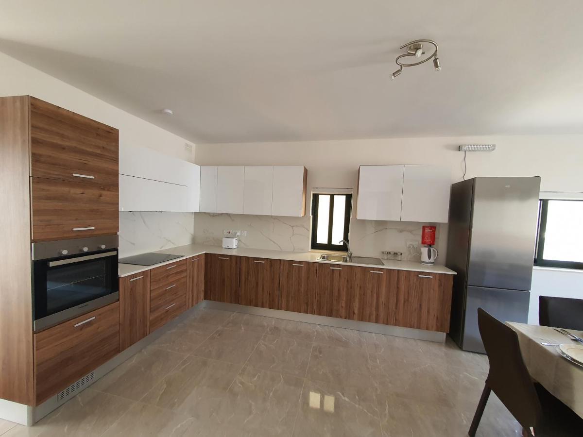 Pretty 2 Bedroom Apartment With Shared Pool St. Paul's Bay Exterior foto