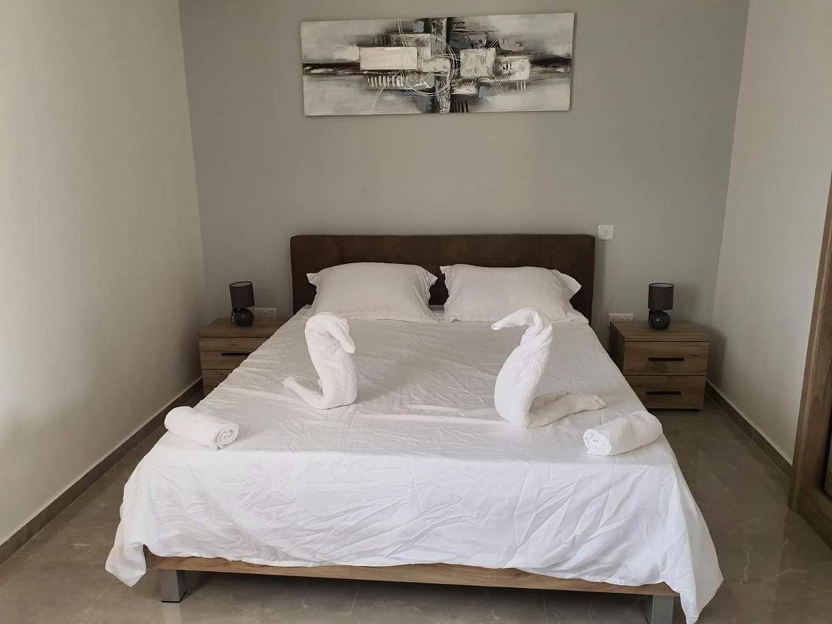 Pretty 2 Bedroom Apartment With Shared Pool St. Paul's Bay Exterior foto